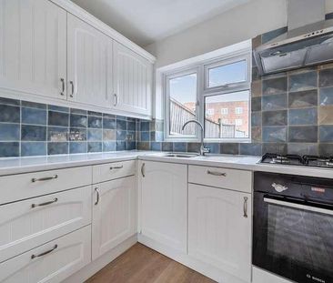 Sherwood Terrace, Whetstone, N20 - Photo 4