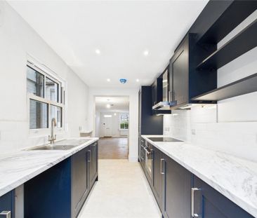 2 bedroom terraced house to rent - Photo 2