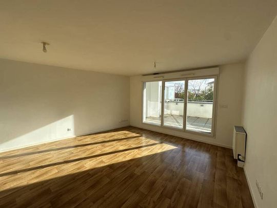 Appartement 3 pièces - - Photo 1