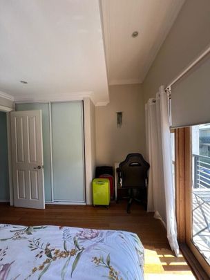 Erskineville - Photo 1