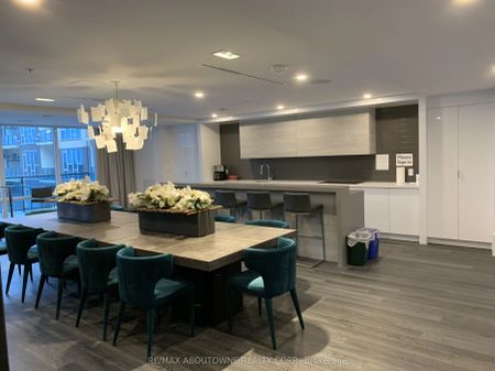 16 CONCORD Place #505 - Photo 5