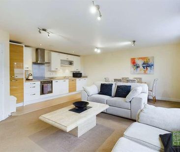 Wessex Court, Kestrel Road, Farnborough, Hampshire, GU14 - Photo 1