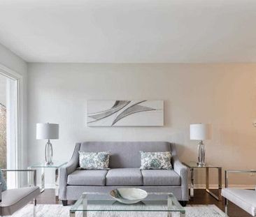 For Lease - 444 Seabourne Drive, Oakville, Ontario - Photo 2