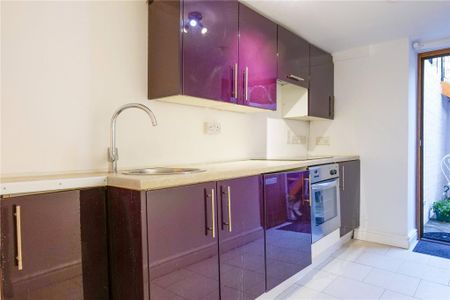 1 bedroom maisonette to rent - Photo 3