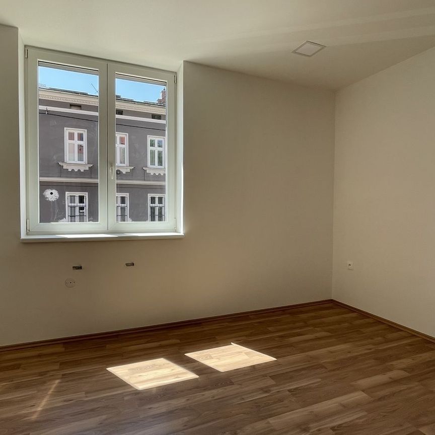 Pronájem bytu 2+1 v družstevním vlastnictví 53 m², Ostrava - Photo 1