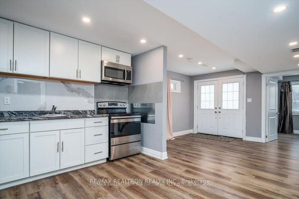 For Lease - 2045 Allison Street Unit# Bsmt, Innisfil, Ontario - Photo 1