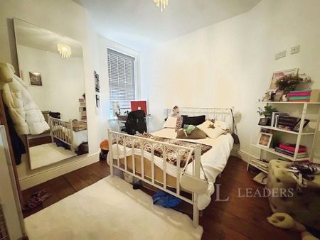 6 bedroom semi-detached house to rent - Photo 5