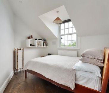 2 bedroom semi-detached house to rent - Photo 6