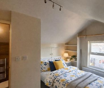 4 bedroom property to rent - Photo 1