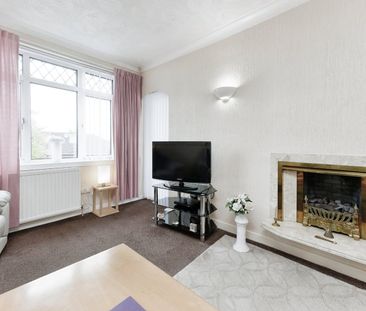 2 Bed Flat, Knapdale Street, G22 - Photo 3