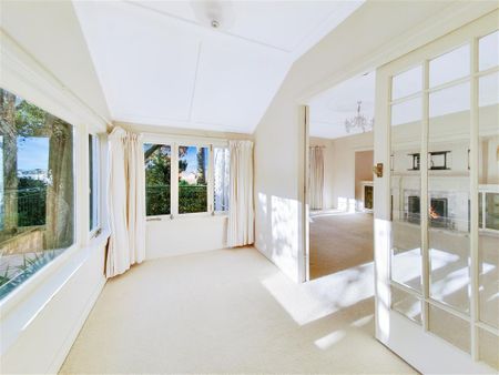 ST HELIERS - Location, Privacy, & Water View - Photo 3