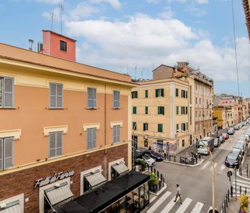 Via Gabrio Serbelloni, Rome, Lazio 00176 - Photo 3