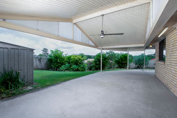 Perfect for family and entertaining guests! - Photo 1