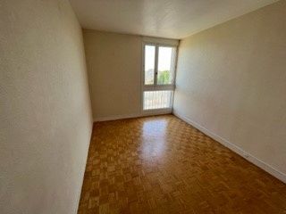 Location Appartement 3 pièces 66m² COMPIEGNE 60200 - Photo 5