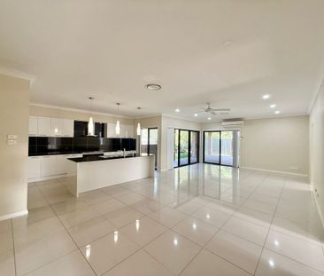 11 Midden Road, Fern Bay - Photo 5