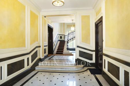 Appartement à louer Paris 8Ème - Champs-Élysées, Paris Rive Droite, France18 000 EUR / Mois - Photo 4