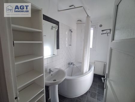 Location Appartement 3 pièces 62m² BEAUVAIS 60000 - Photo 3