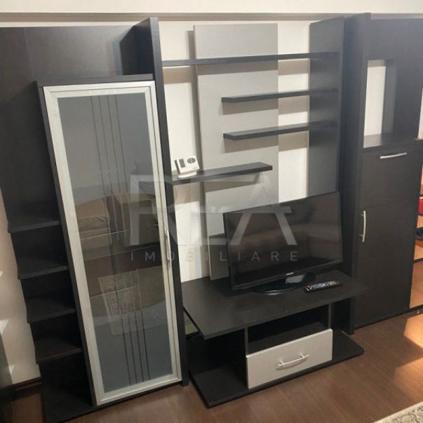 2 camere- Petre Ispirescu - Fotografie 1