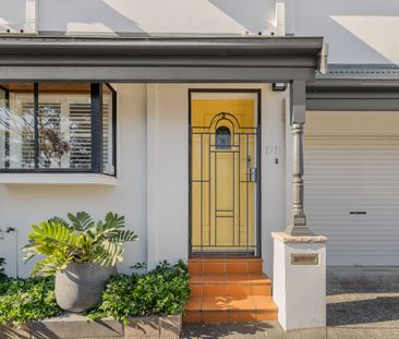 2/21 Quirk Street, Rozelle NSW 2039 - Townhouse For Rent | Domain - Photo 5