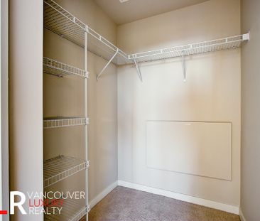 Condo in North Vancouver, BC - Photo 1