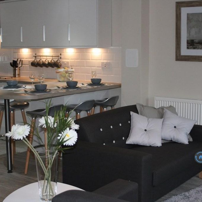 1 bedroom in a house share to rent - Photo 1