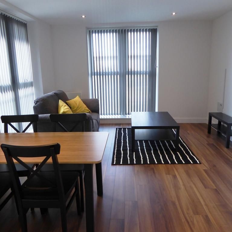 2 bedroom apartment to rent - Photo 1