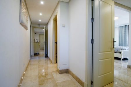 3 Bedroom Apartment For Rent in The Golden Mile, Málaga - Photo 3