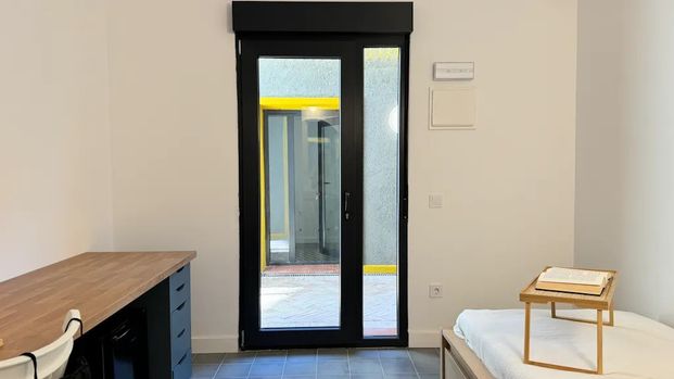 Calle Albasánz, Madrid, Community of Madrid 28037 - Photo 1