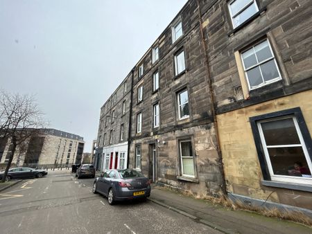 West Montgomery Place, Hillside, Edinburgh, EH7 5HA - Photo 2