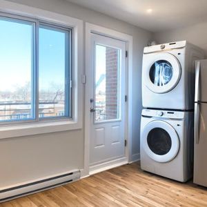1 CH - 1 SDB - Montréal - $1,250 /mo - Photo 2