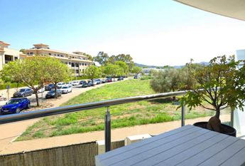 WINTER RENTAL. 2 bedroom apartment for rent in Javea port area.