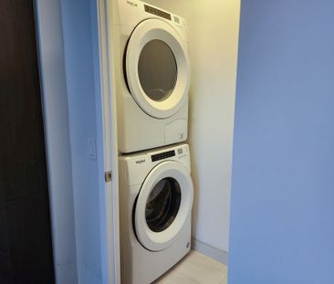 For Lease - 4055 Parkside Village Drive Unit# 919, Mississauga, Ont... - Photo 1