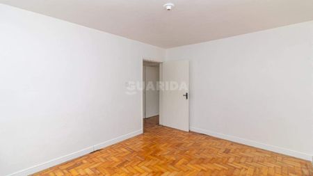 Amplo Apartamento de 2 Dormitórios no Bairro Jardim Botânico - COD: 25739 - Photo 2