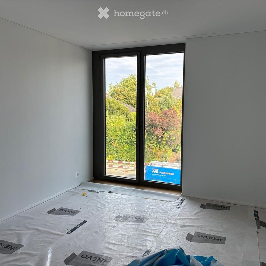 3.5-Zimmer-Attika-Maisonette mit unverbaubarer Aussicht auf dem Bruderholz - Foto 1