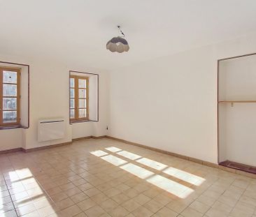 Location Appartement 2 pièces 42m² REALMONT 81120 - Photo 1