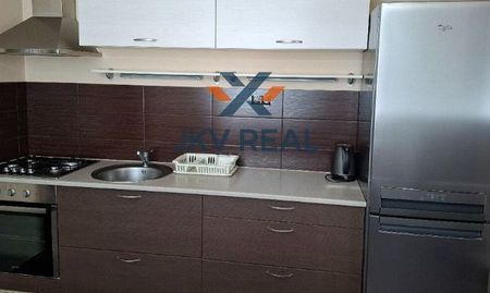 Moderný 2-izbový byt s balkónom na prenájom – Nitra - Photo 5