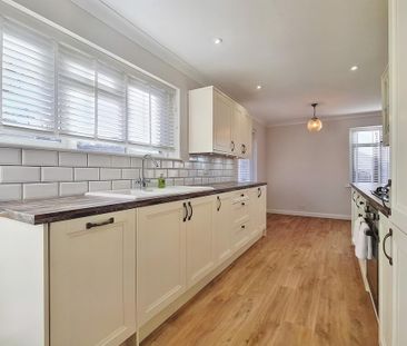 2 bedroom bungalow to rent - Photo 4