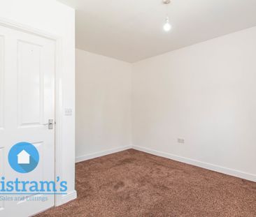 2 bed Flat for Rent - Photo 3