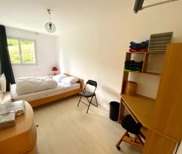 Location Appartement 2 pièces 47m² - Photo 2