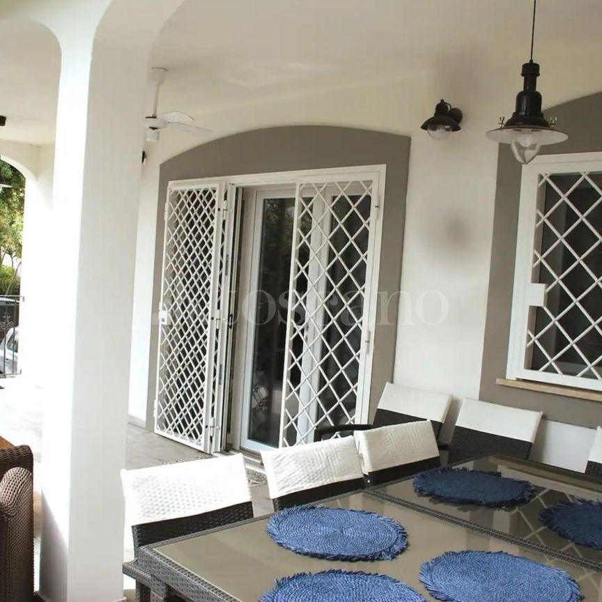 Villa Bifamiliare a Fiumicino in Via porto Azzurro - Photo 1