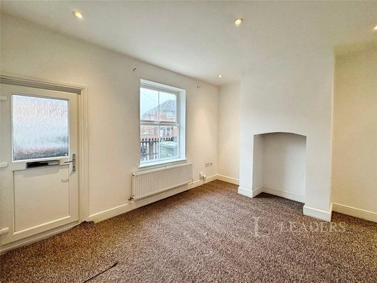 2 bedroom terraced house to rent - Photo 1