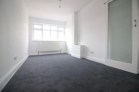 Great West Road, Isleworth - Photo 4