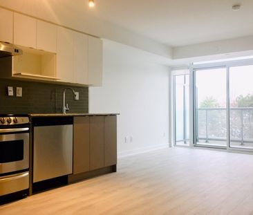 YORKDALE CONDO: Ranee Av & Allen Rd (160 Flemington Rd) AD#100512 - Photo 5