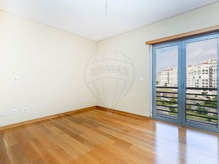3 room luxury Apartment for rent in São Domingos de Benfica, Lisbon - Photo 3
