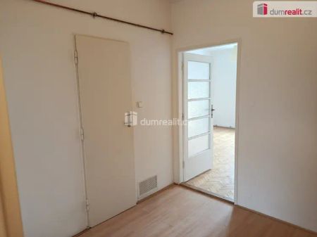 Velmi hezký byt 2+kk po rekonstrukci, Praha 6 - Bubeneč - Photo 5