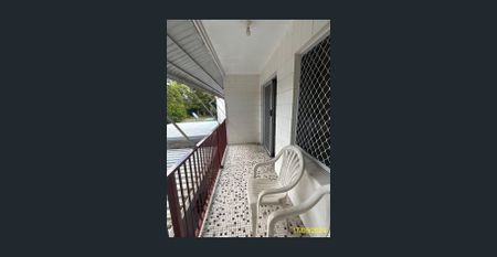 Unit walking Distance to Shops - Photo 3