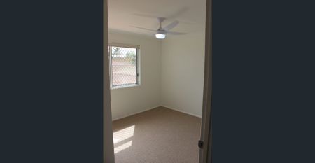 Townhouses at The Billabong Renovated units available soon - Photo 2