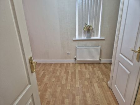 Holm Drive, Chester, Elton - Photo 5