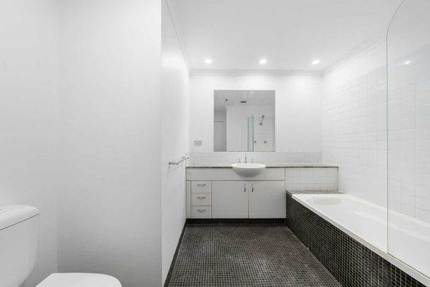 410/242-254 Elizabeth Street Surry Hills - Photo 1