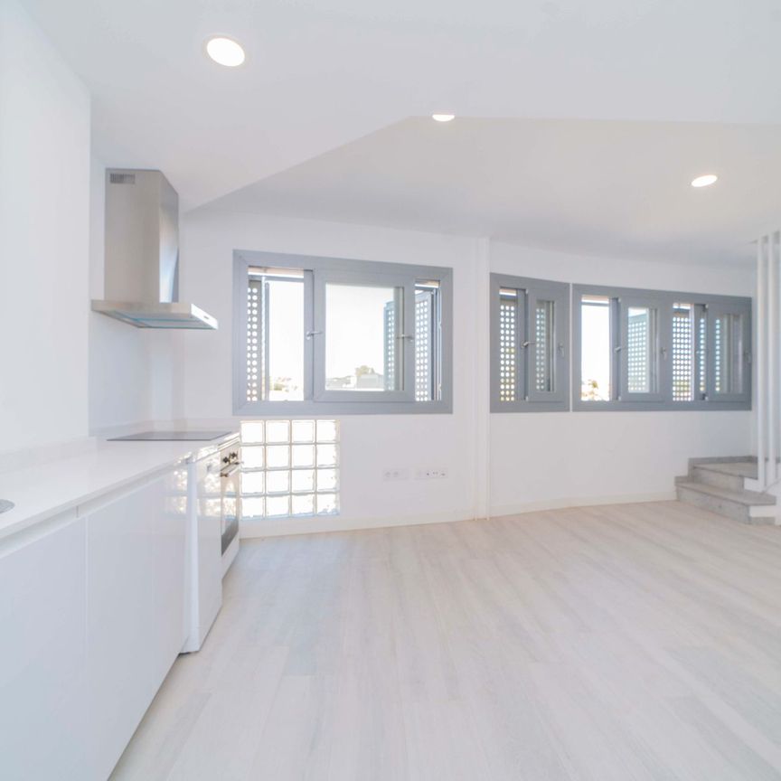 Piso de alquiler en Calle Campomanes, Pueblo - Photo 1